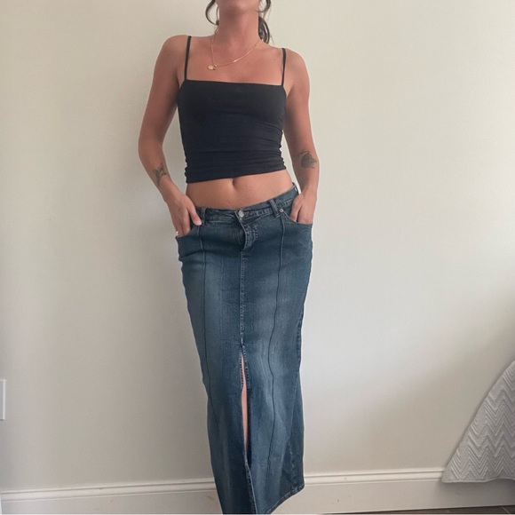 Classic Denim Maxi Skirt - Picture 2 of 5